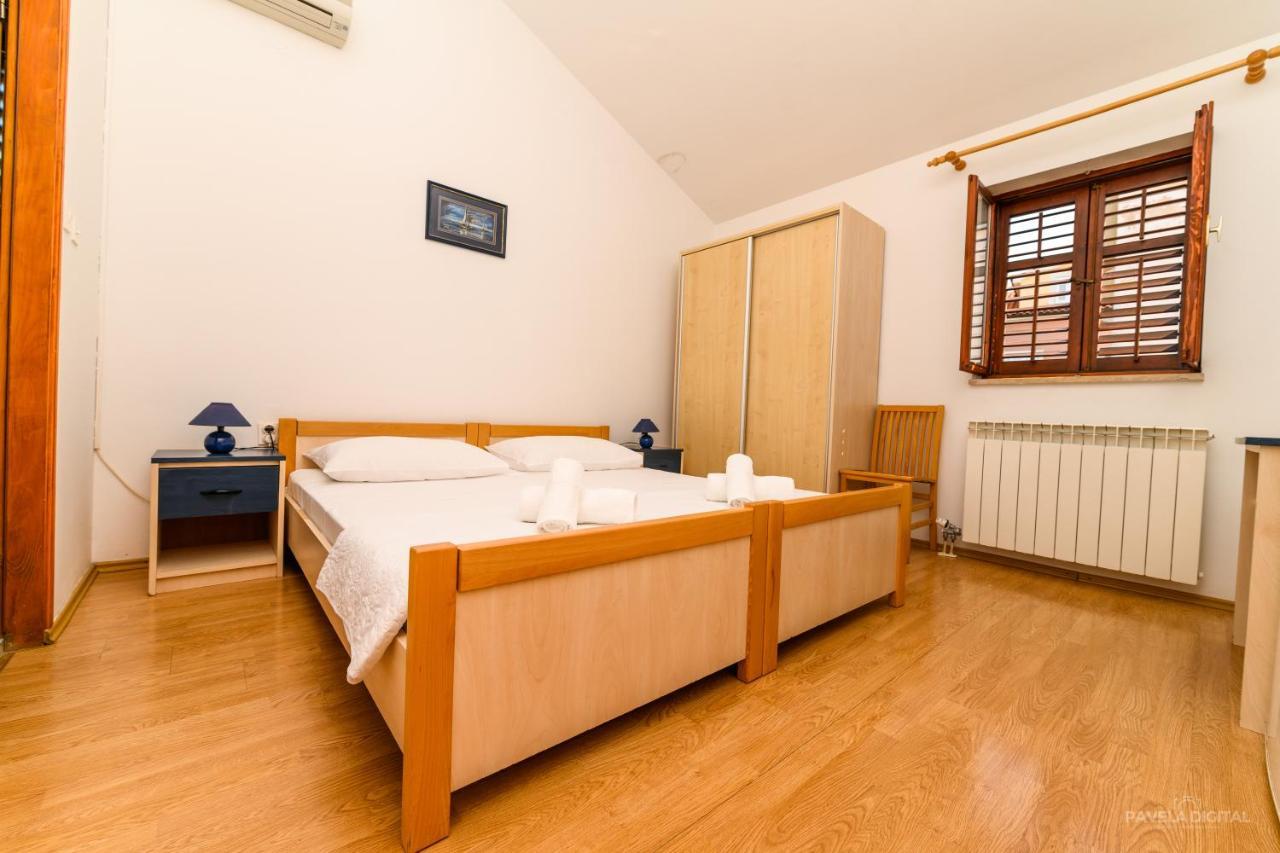 Sobe i apartman Mareta Miholascica Luaran gambar